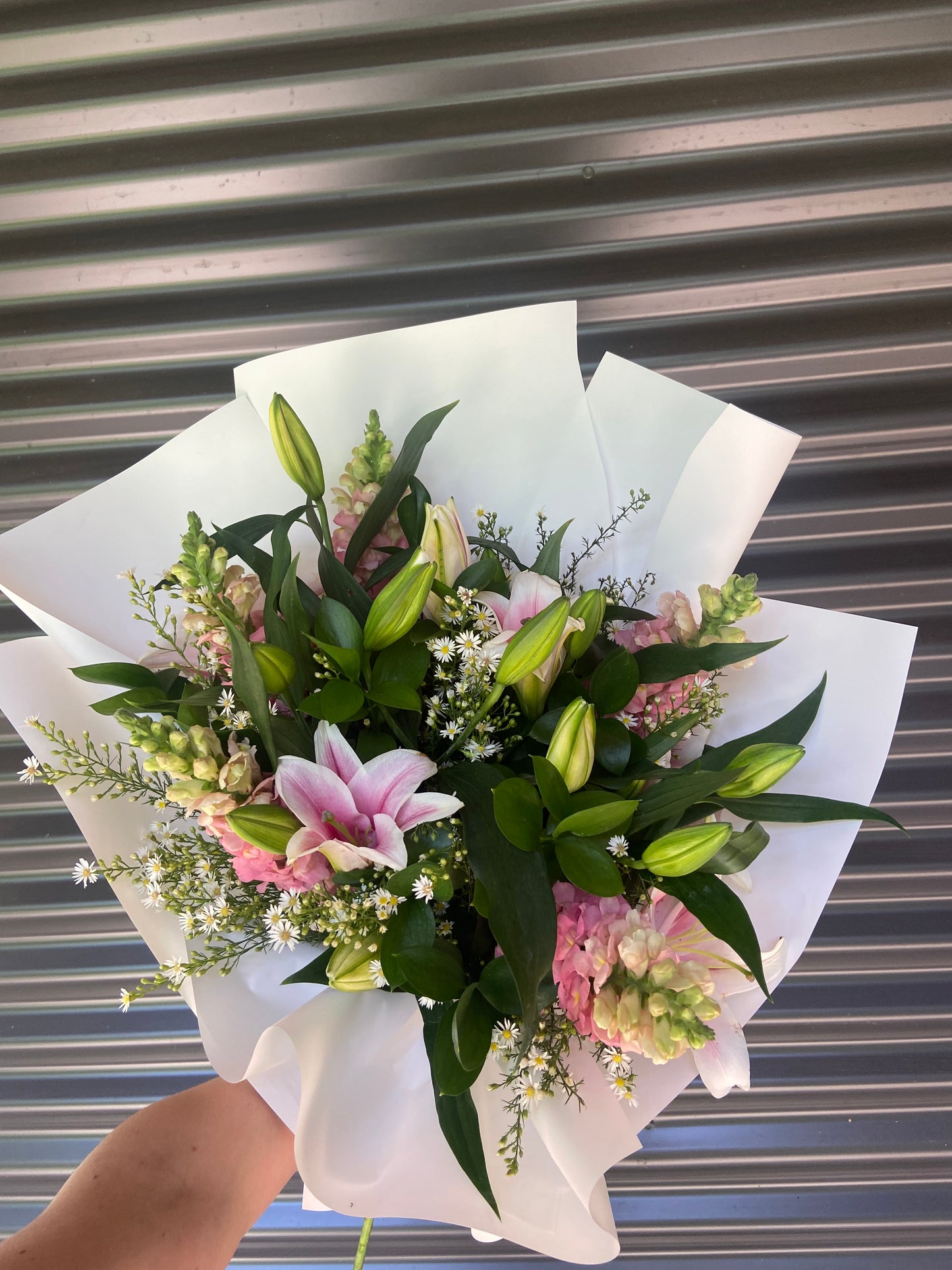 Oriental lilies bouquet